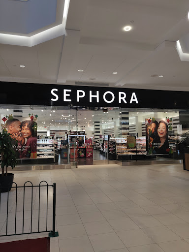 Cosmetics Store «SEPHORA», reviews and photos, 100 Cambridgeside Pl, Cambridge, MA 02141, USA
