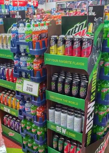 Grocery Store «Cottonwoods Market», reviews and photos, 35867 Knox Butte Rd E, Albany, OR 97322, USA