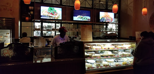 Restaurant «The Cheesecake Factory», reviews and photos, 148 Crocker Park Blvd, Westlake, OH 44145, USA