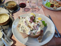 Plats et boissons du Restaurant français Auberge Ensoleillée à Dun-les-Places - n°13