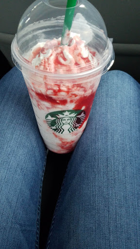 Coffee Shop «Starbucks», reviews and photos, 2034 N Highland Ave, Jackson, TN 38305, USA