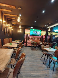 Atmosphère du Restaurant halal L'arizona à Champs-sur-Marne - n°1