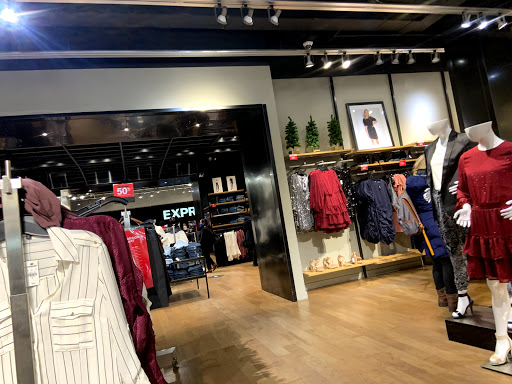 Outlet Store «Express Factory Outlet», reviews and photos, 490 Fulton St, Brooklyn, NY 11201, USA