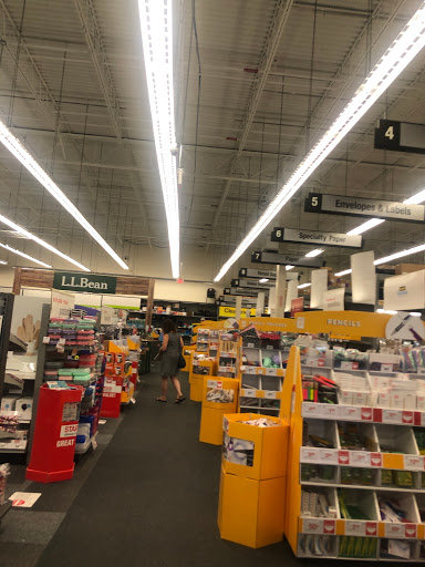 Office Supply Store «Staples», reviews and photos, 1075 N Main St, Warrington, PA 18976, USA