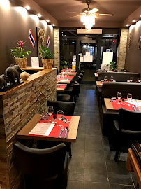 Atmosphère du Restaurant thaï KHAAW HOOM Thaï cuisine à Paris - n°16