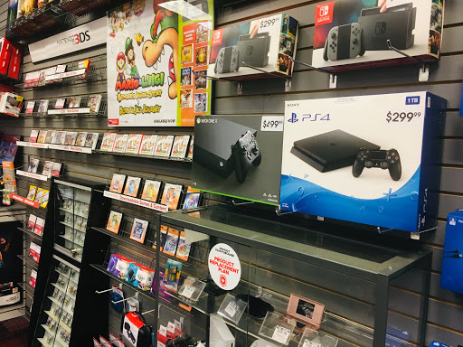 Video Game Store «GameStop», reviews and photos, 3000 W Grapevine Mills Cir Suite 501, Grapevine, TX 76051, USA