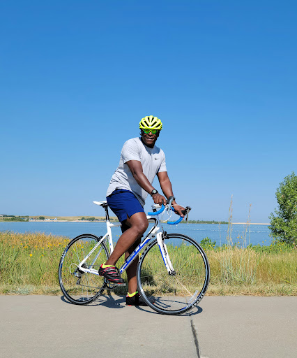 Bicycle Store «Treads Bicycle Outfitters», reviews and photos, 16701 E Iliff Ave, Aurora, CO 80013, USA