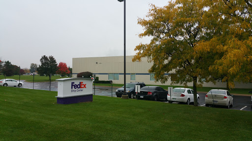 Shipping and Mailing Service «FedEx Ship Center», reviews and photos, 4556 Concourse Dr, Ann Arbor, MI 48108, USA
