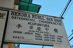 Klinik Sinshe Hendra Rusli image