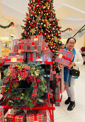 Department Store «Von Maur», reviews and photos, 7700 E Kellogg Dr N, Wichita, KS 67207, USA