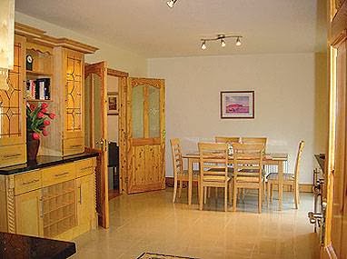 connollys guesthouse & Self Catering