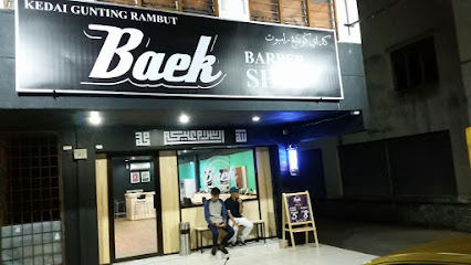 Baek Barber Shop