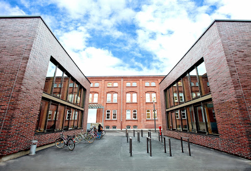 Hochschule Fresenius - Fachbereich Wirtschaft & Medien