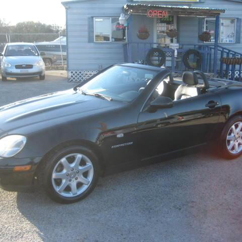 Used Car Dealer «Jewel Motors», reviews and photos, 5526 W Highway 290, Austin, TX 78735, USA