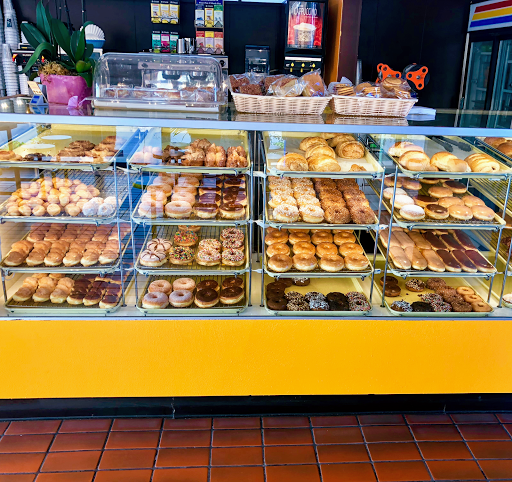 Donut Shop «Universal Donuts», reviews and photos, 3261 Santa Anita Ave, El Monte, CA 91733, USA
