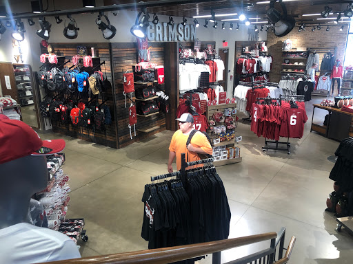 Book Store «University of Alabama Supply Store», reviews and photos, 751 Campus Dr W, Tuscaloosa, AL 35401, USA