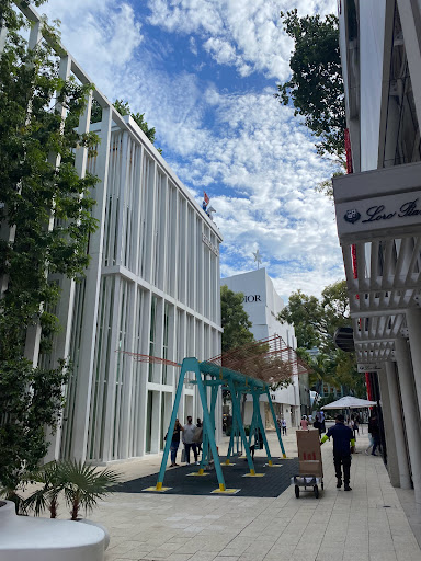 Leather Goods Store «Hermès», reviews and photos, 163 NE 39th St, Miami, FL 33137, USA