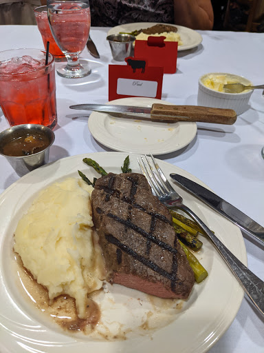 Country Club «La Crosse Country Club», reviews and photos, 300 Marcou Rd, Onalaska, WI 54650, USA