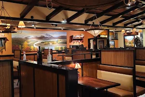 LongHorn Steakhouse image