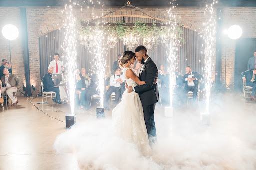 Bridal Shop «Winnie Couture», reviews and photos, 5152 Buffalo Speedway, Houston, TX 77005, USA