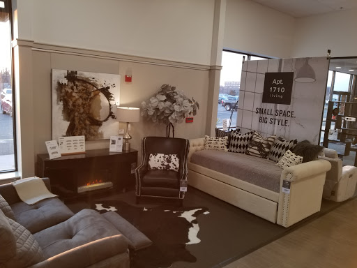 Furniture Store «Value City Furniture», reviews and photos, 5516 Leesburg Pike, Falls Church, VA 22041, USA