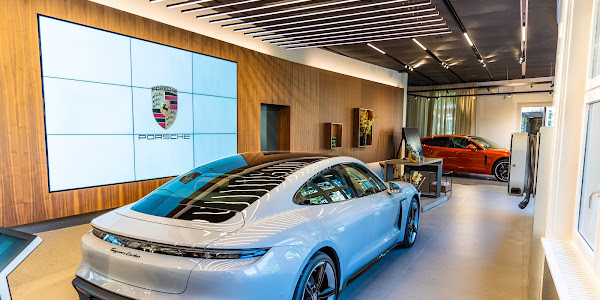 Porsche Zentrum Zürich - Porsche Studio