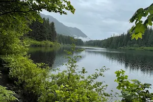 Twin Lakes Trailhead image