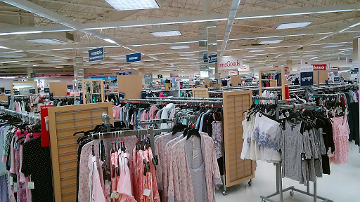 Department Store «Marshalls & HomeGoods», reviews and photos, 6128 Grand Ave, Gurnee, IL 60031, USA