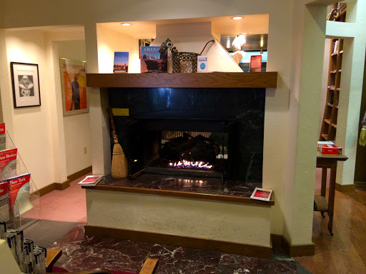 Book Store «Full Circle Bookstore», reviews and photos, 1900 Northwest Expy, Oklahoma City, OK 73118, USA