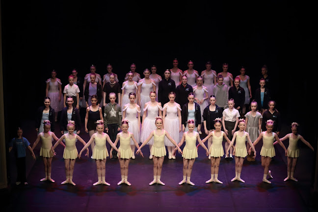 Comments and reviews of Mayhew School Of Dance & Performing Arts