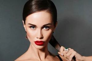 Miami Makeup image