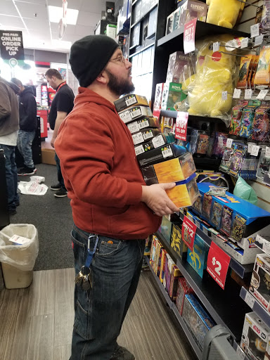 GameStop, 370 N Telegraph Rd, Pontiac, MI 48341, USA, 