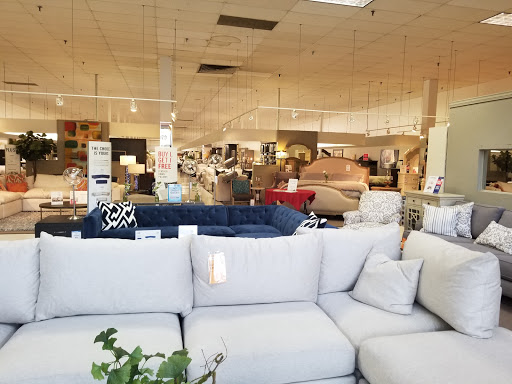 Furniture Store «Value City Furniture», reviews and photos, 9070 Dixie Hwy, Louisville, KY 40258, USA