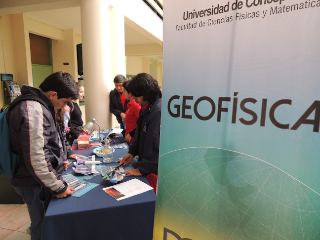 Comentarios y opiniones de Departamento de Geofísica Universidad de Concepción