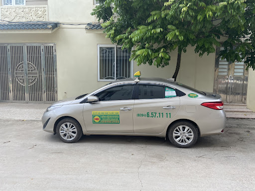 Taxi Gia Đình