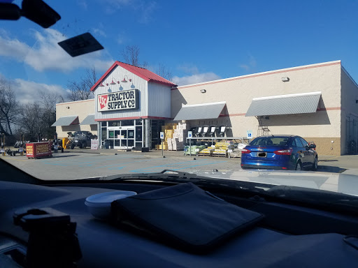 Home Improvement Store «Tractor Supply Co.», reviews and photos, 7409 County Rd 311, Sellersburg, IN 47172, USA