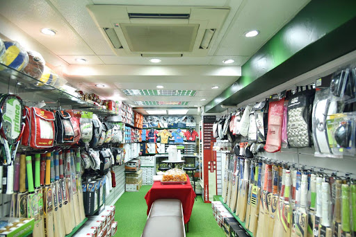 Montgomery Sports - Cricket Pro Shop