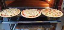 Plats et boissons du Pizzeria Rapido Pizza à Longjumeau - n°7