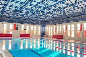 Niğde Yarı Olimpik Yüzme Havuzu image