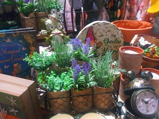 American Restaurant «Cracker Barrel Old Country Store», reviews and photos, 4700 Portsmouth Blvd, Chesapeake, VA 23321, USA