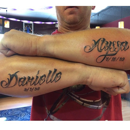 Tattoo Shop «Paradise Tattoo», reviews and photos, 2801 Estero Blvd, Fort Myers Beach, FL 33931, USA