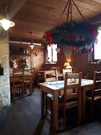 Atmosphère du Restaurant Les Copains D Abord à Gérardmer - n°7