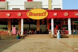 HONEST - HOTEL (VIRAT HOTEL AND GUEST HOUSE, RADHANPUR)) image