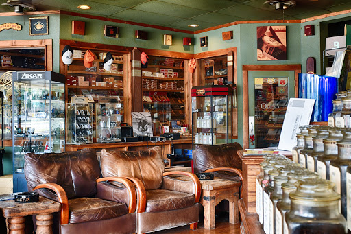 Tobacco Shop «Arlington Cigar», reviews and photos, 827 NE Green Oaks Blvd, Arlington, TX 76006, USA