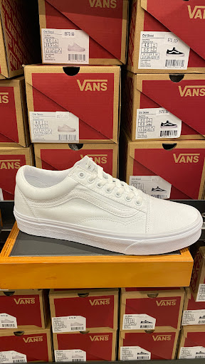 Shoe Store «Vans», reviews and photos, 10600 Quil Ceda Blvd #0660, Tulalip, WA 98271, USA