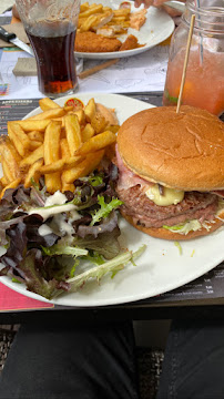 Hamburger du Restaurant de grillades à l'américaine Old Wild West à Torcy - n°20