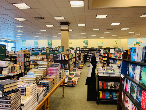 Book Store «Barnes & Noble», reviews and photos, 4801 Concord Pike, Wilmington, DE 19803, USA