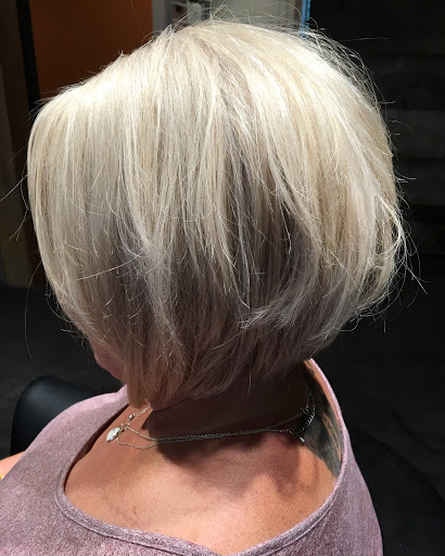 Lounge «Looking Glass Beauty Lounge», reviews and photos, 12717 Hooper Rd, Baton Rouge, LA 70818, USA