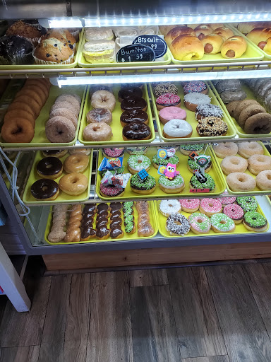Donut Shop «Master Doughnut Shop», reviews and photos, 5201 S Colony Blvd, The Colony, TX 75056, USA