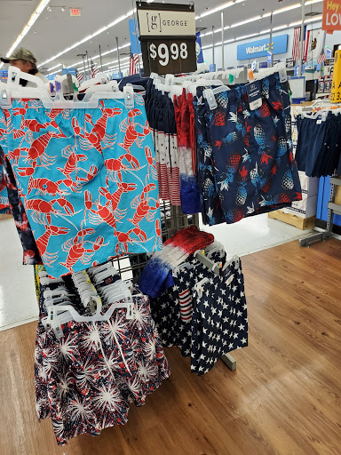 Discount Store «Walmart», reviews and photos, 1155 Airport Park Blvd, Ukiah, CA 95482, USA